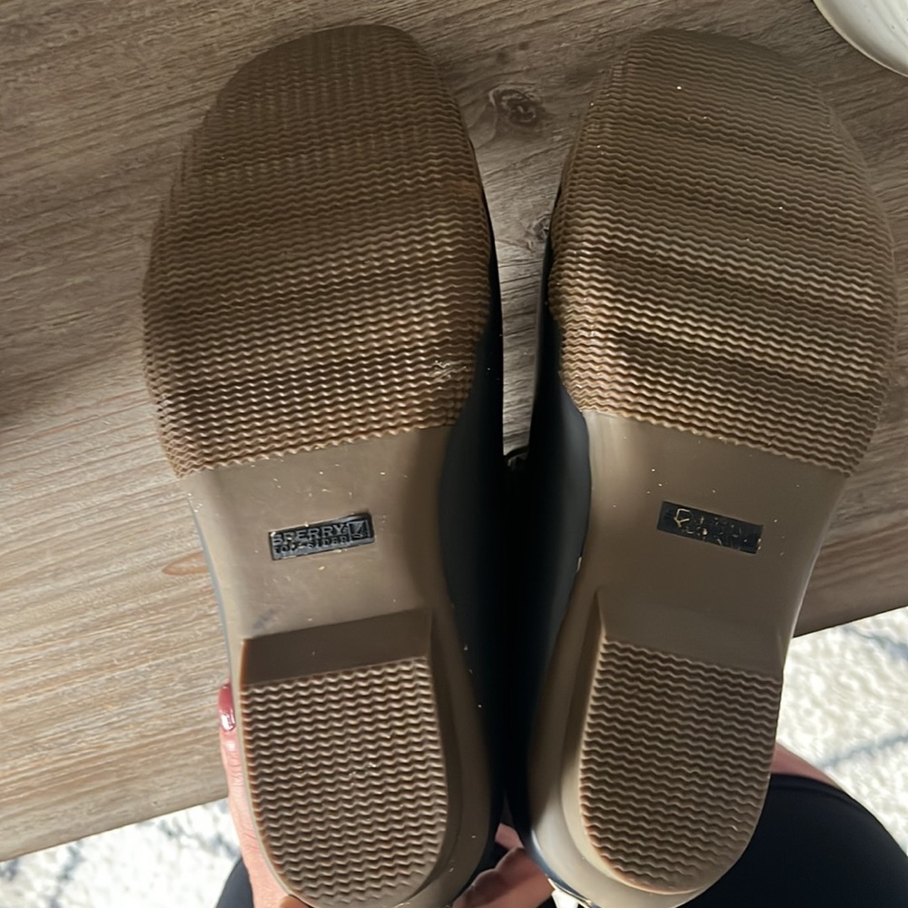 Women’s Sperry Boots - Picture 6 of 6